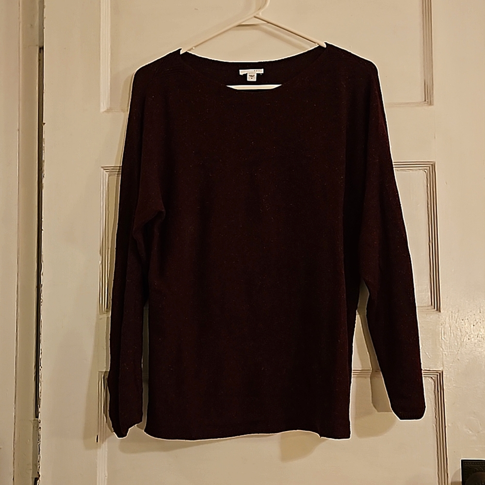Maroon red sweater